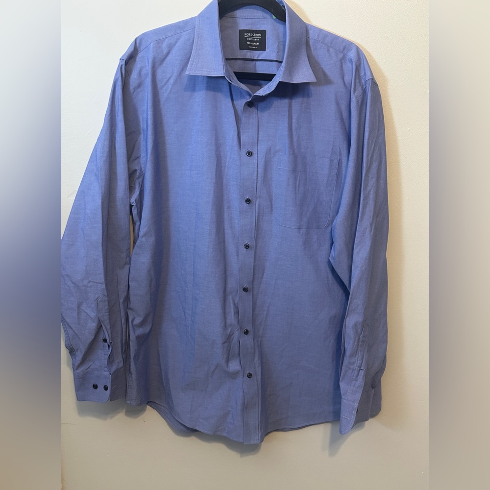 Nordstrom‘s men large button-down